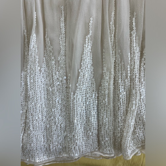 Joseph 100% silk with sequins skirt - Picture 3 of 7